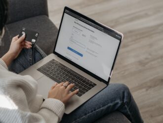 Common Shopify Structured Data Mistakes That Hurt Organic Visibility