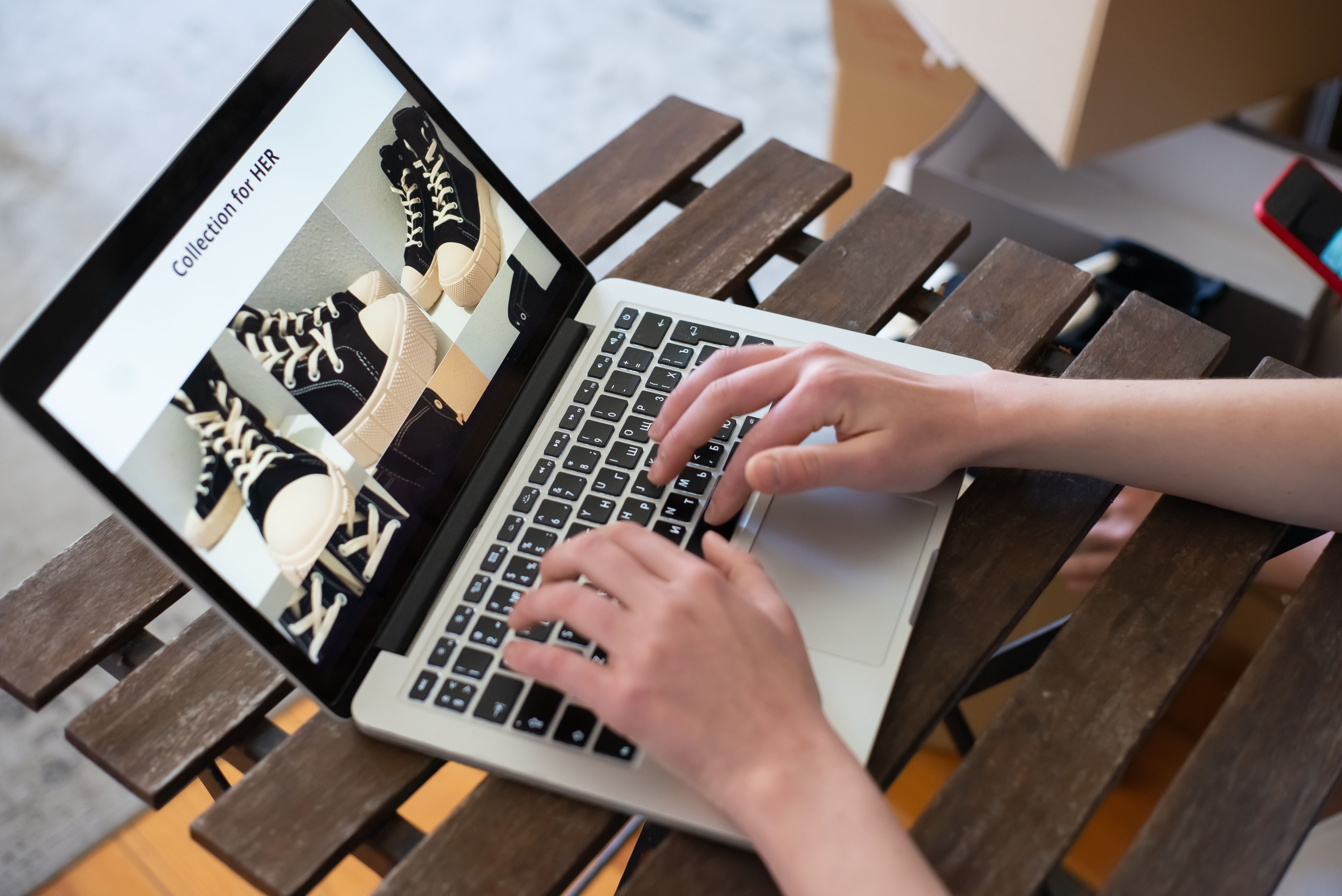 How to Build an Ecommerce Keyword Strategy for Product Pages