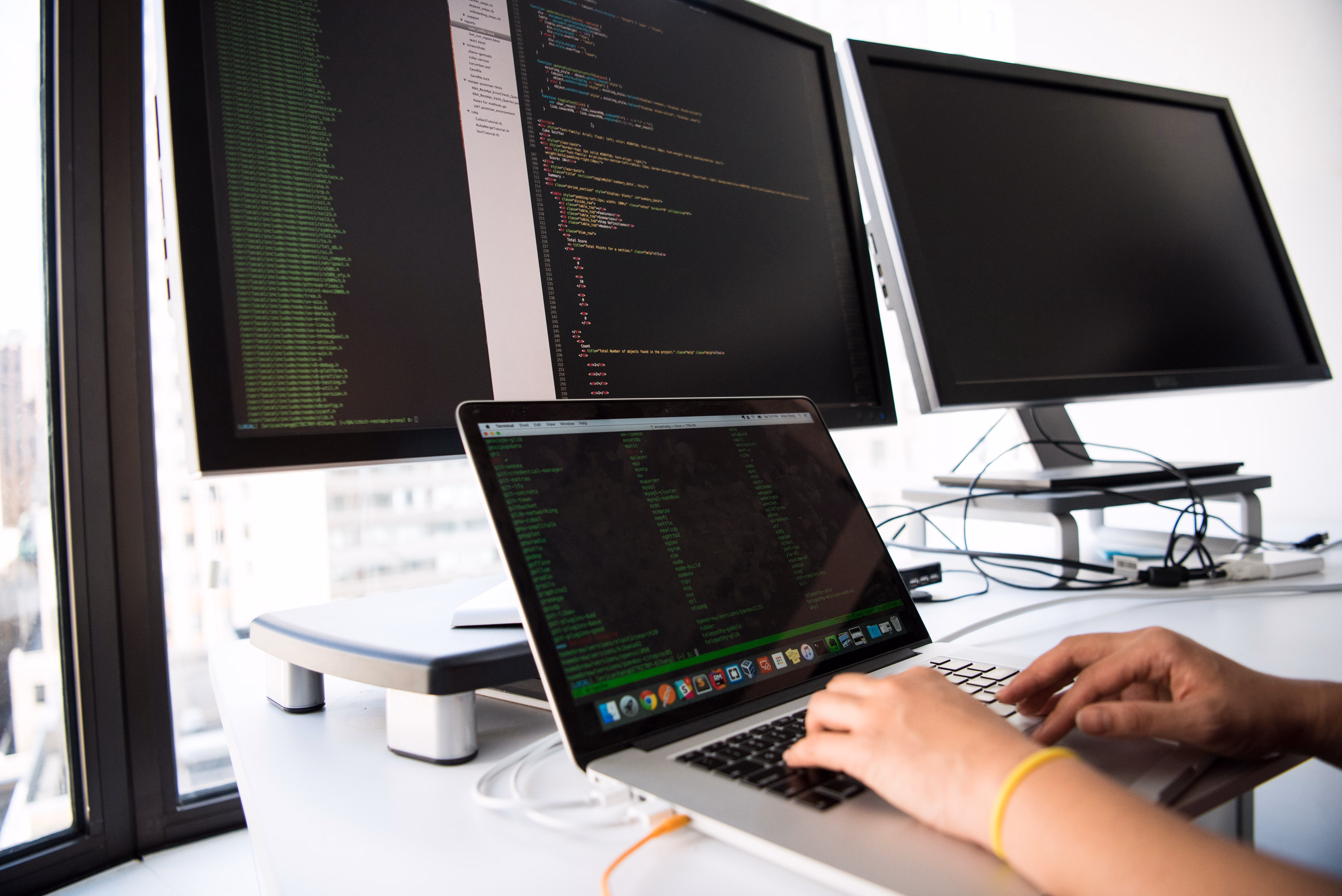 AI Search Analytics 101: Track Traffic, Citations, and Brand Mentions