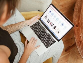 Common Ecommerce Product Rank Tracking Mistakes That Hurt Rankings